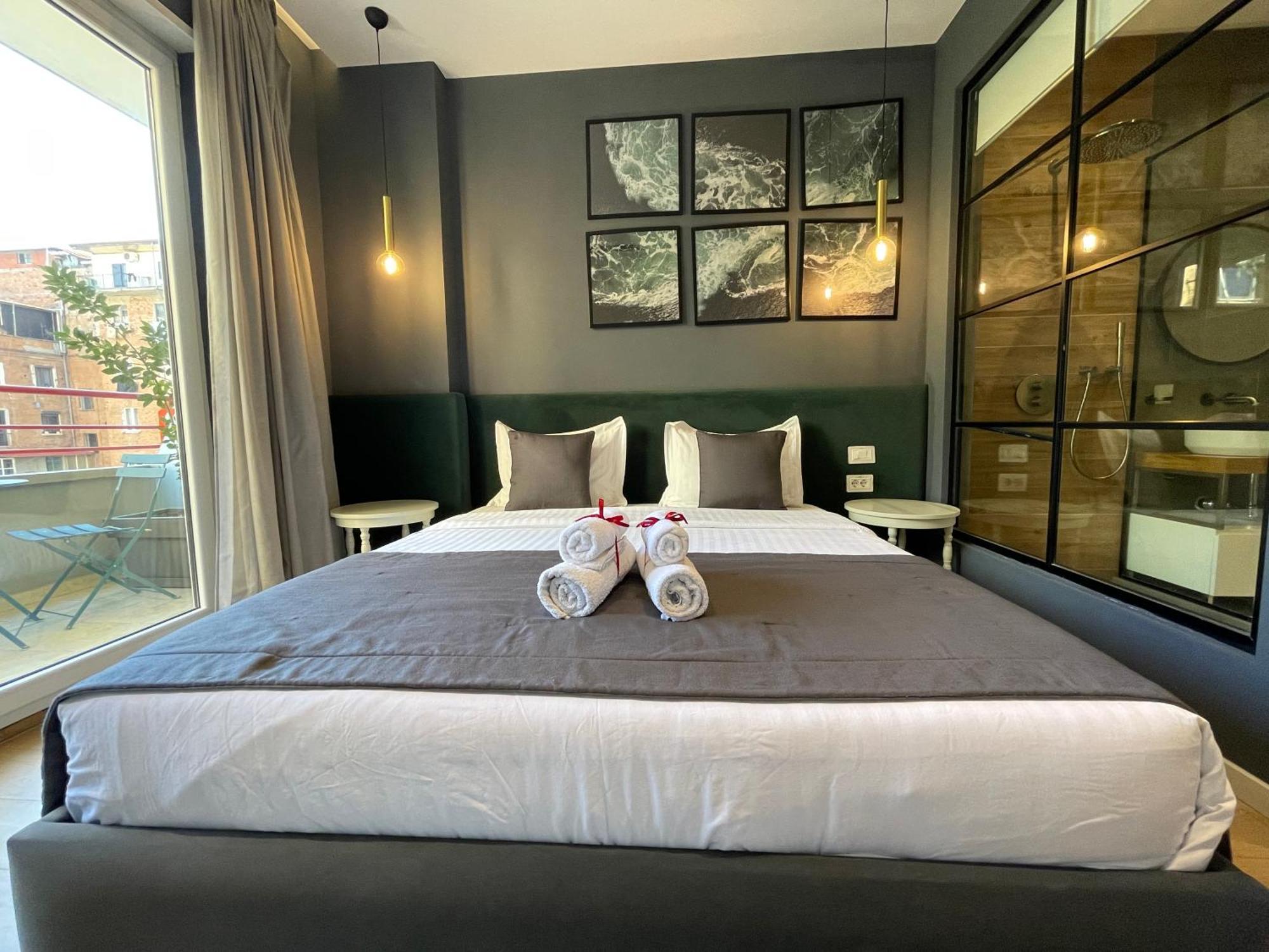 Retreat Apartments 티라나 외부 사진